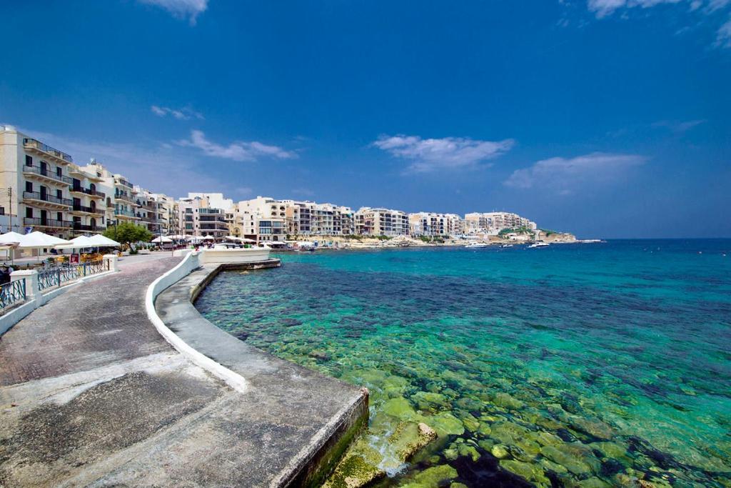 Electra Residence - Luxury Central Beachview Apartment Марсалфорн Екстер'єр фото